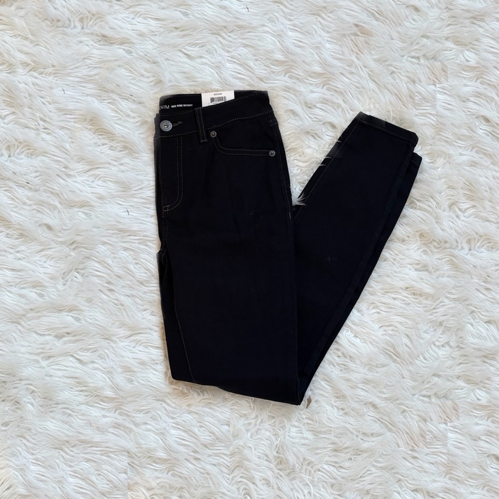 NWT INC Black Mid Rise Skinny Jeans 2P